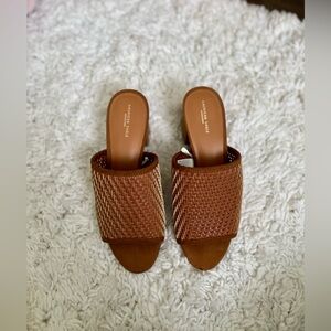 American Eagle Mule Heel